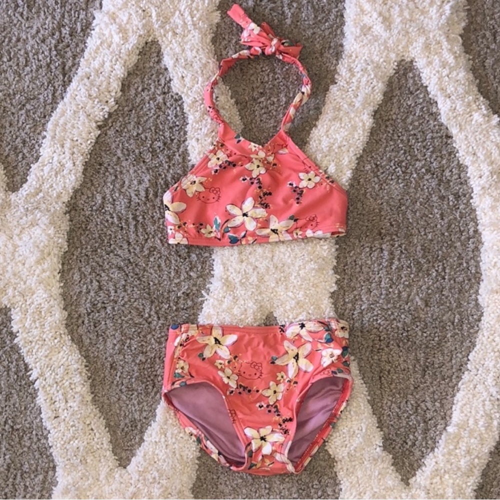 O’Neill Hello Kitty Hawaii peach floral bikini